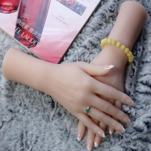 High Quality 28Cm Real Female Hand Sewing Mannequin Body Nail Manicure Props Jewelry Model Art Halloween Man Finger 1PC C747