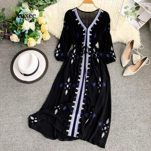 Summer Beach Maxi Dress Women Floral Embroidery Boho Long Chiffon Dress Ethnic Style Casual V-Neck White Black Dress Robe Femme