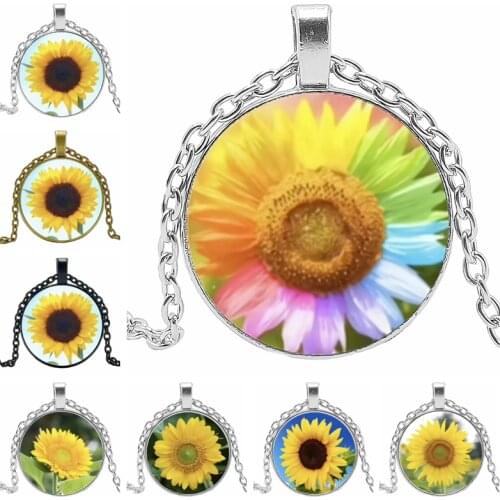 HOT! 2019 Statement Necklace Fashion Colorful Sunflower Glass Cabochon Pendant Necklace Charm Girl Jewelry