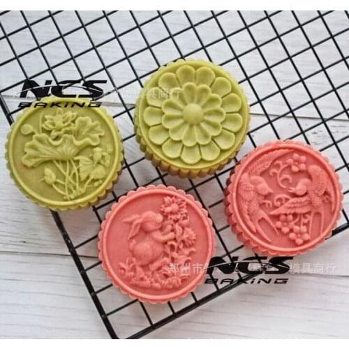 100g round shape rabbit flower design Mooncake mung bean cake Molds mould with 4 Stamps plastic hand pressure , 50sets/lot