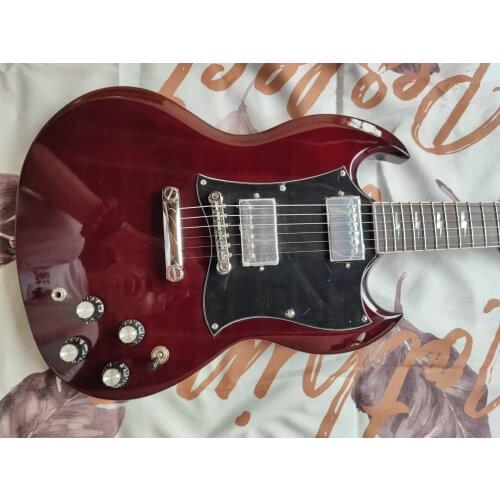 Practice playing professional rock cherry electric guitar