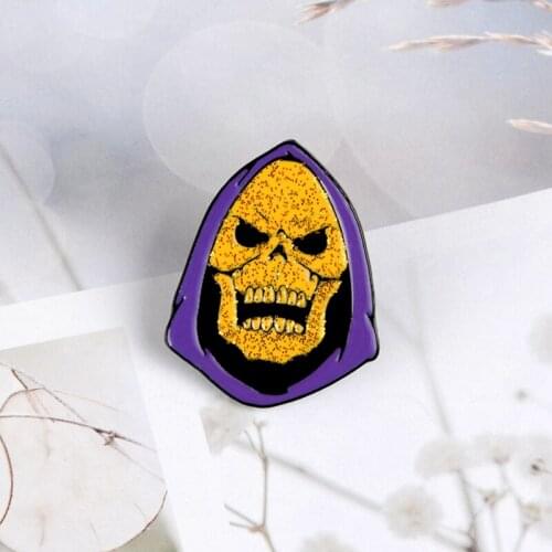 Death Skeletor Punk Brooch Glitter Skull Head 80s Masters of the Universe Enamel Pin Badge Bag Clothes Lapel pin Gothic Jewelry