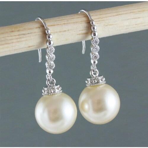 Huitan Classic Round Imitation Pearl Drop Earring for Women Wedding Ceremony Party Bridal Earring Elegant Lady Daily Wearable