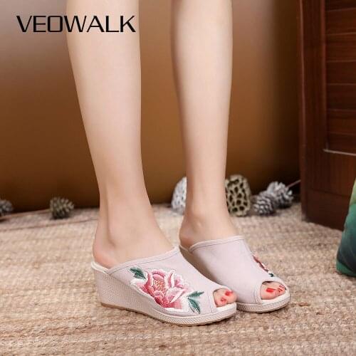 Veowalk Flower Embroidered Women Cotton Fabric Slides 7cm Wedge Peep Toe Summer Ladies Comfortable Slippers Platform Shoes