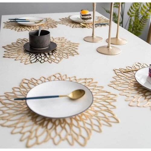 PVC Placemat Hollow Insulation Coaster Pads Table Bowl Mats Home Christmas Decor Heat Resistant Placemat For Dining Table