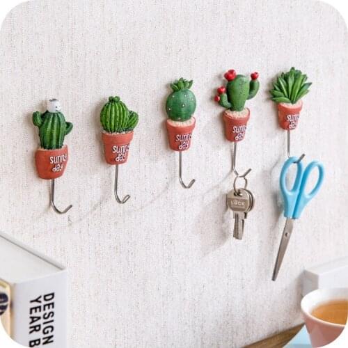 Cartoon Hooks Wall Mounted Purse Hanger Wall Door Holder Bathroom Towel Hanger Kitchen Bath Kitchen Organizer Household Items 2