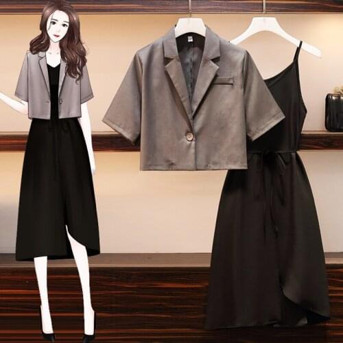 Size womens 2021 summer dress new fat sister suit short coat dress foreign style age reduction two piece suit fashion