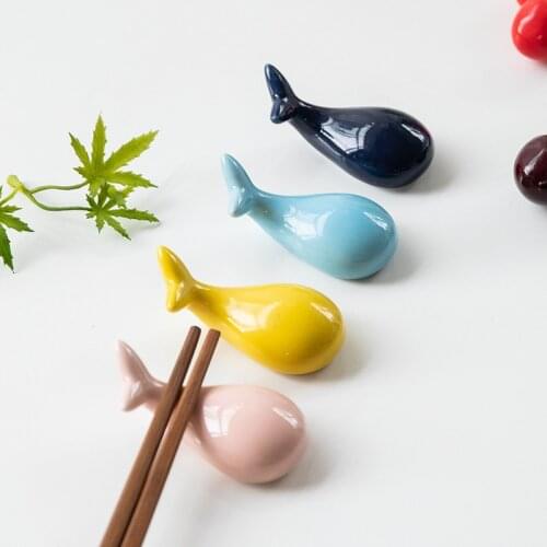 Cute Whale Ceramic Chopsticks Holder Chopstick Chinese Home Hotel Ceramics Kawaii Kitchen Tableware Chopsticks Shelf