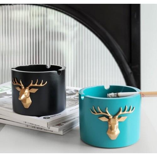Deer head pattern Windproof Ashtray Moden Resin Round Square Ashtray for home office hotel outdoor Gift Smokeless Ashtray Holder