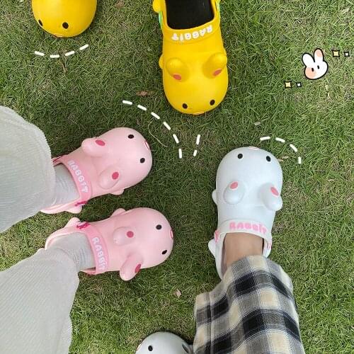 Hole Shoes Summer Casual Simple Closed Toe Can Be Worn outside Ins Tide Thick Bottom Cute Cartoon Rabbit Sandals