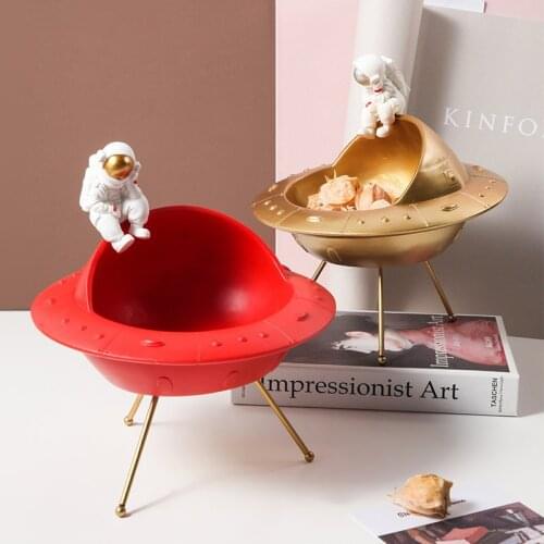 Nordic Creative Astronaut Moon Statue Storage Ornaments Figurine Miniature Key Holder Desktop Tray Resin Crafts Home Decoration