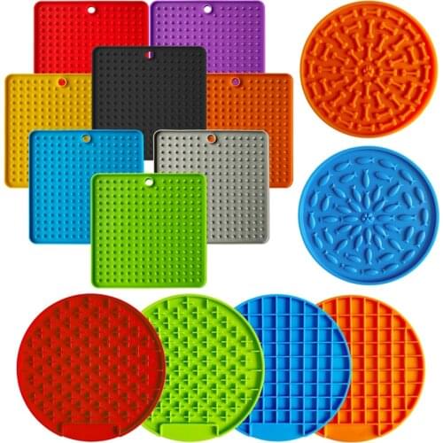 Silicone Dog Feeding Lick Mat Cat Feeder Licking Pad For Dogs Cats Dog Bath Buddy Slow Feeder Food Sucker Cats Lick Pad