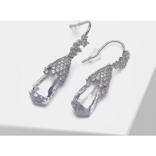 Amorita boutique 925 Geometric design stylish shiny drop earrings