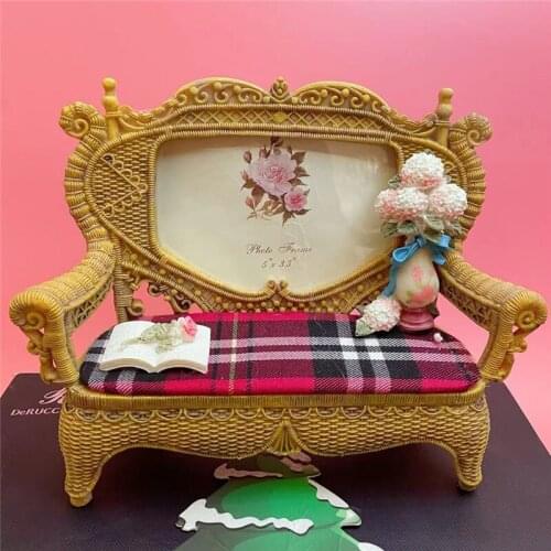 Retro European Resin Photo Frame Handicraft Home Decor Picture Frame Vintage Sofa Shape Furnishing Ornaments Accessories