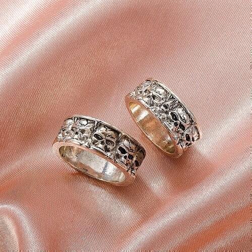 2021 Fashion Retro Skull Metal Ring Punk Hip Hop Ring Halloween Gift for Men and Women Jewelry Accessories