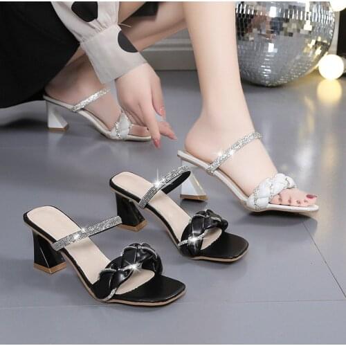 2021 Korea Style New Summer Twist knitting Slippers For Women One word Sllide Rhinestone Sandals High heel