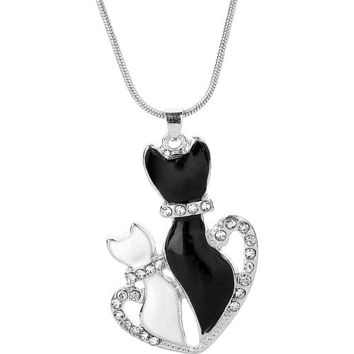 Unisex Crystal Love Heart Chain Necklace Shellhard Charms Black & White Cat Pendants Necklaces Fashion Jewelry For Women Men