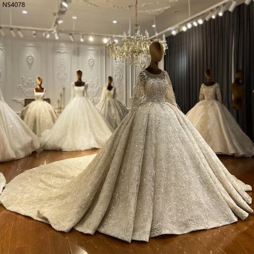 2021 Royal long train lace wedding dress amanda novias original design