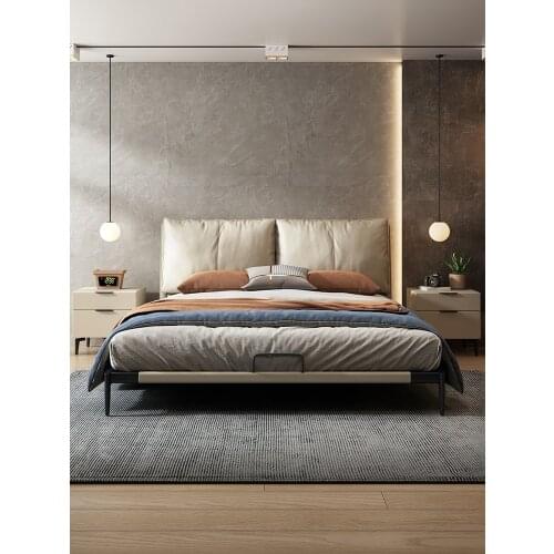 Leather headboard leather Italian minimalist double bed master bedroom furniture 1.8m soft bag bed Nordic bed