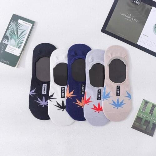 5Pairs New Classic Breathable Man Skateboard Boat Socks Summer Maple Leaf Tube Non-Slip Invisible Socks