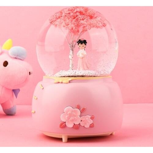 Ancient wind Han dress girl crystal ball music box rotation glow send girl heart birthday lover gift resin ornaments