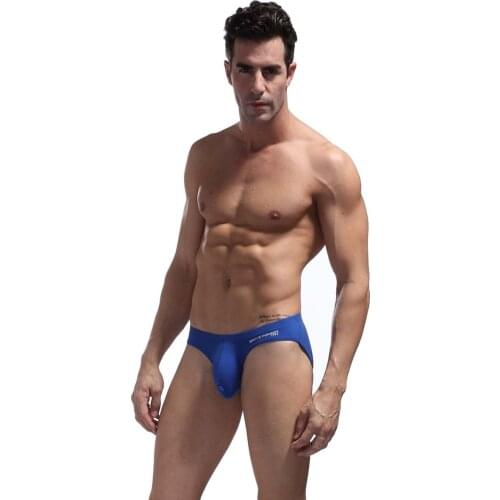2018 brand Fashion Mens Low Waist Briefs Bikini Sexy Underwears Cotton Men comfortable Briefs gay Underpants hot selling
