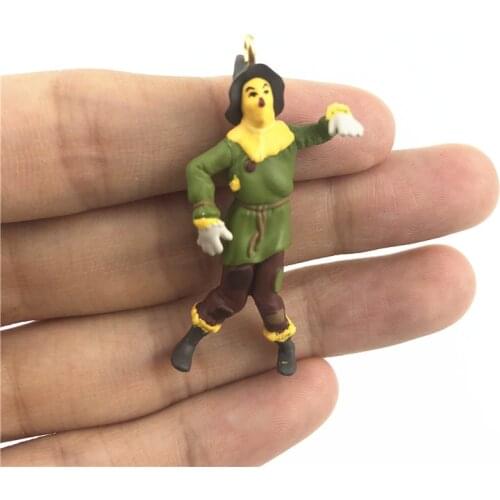 1PCS 4cm Exquisite workmanship small size Wizard of Oz Scarecrow Scarecrow model ornaments pendant Mini Collection ornaments