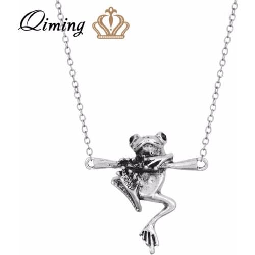 QIMING 3D Animals Vintage Baby Frog on a Branch Animal Charm Necklace For Women Girl Gift Pendant Frog Necklace Men Jewelry