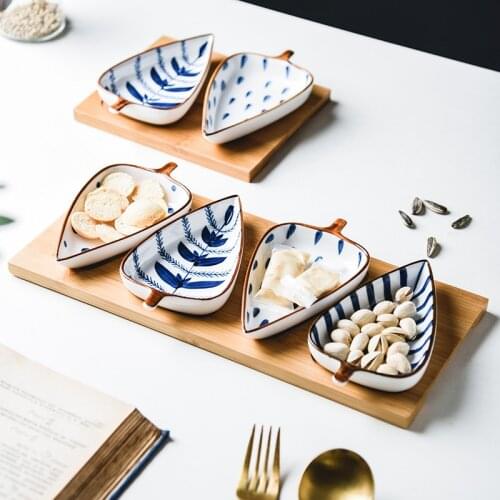 Japanese Ceramic Leaf Shape Seasoning Dried Fruit Plate Candy Soy Sauce Vinegar Dish Dessert Snack Fruit Tray Hotel Tableware
