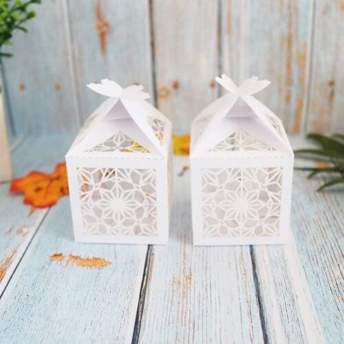 10pcs/lot Pearl Paper Wedding Dragee Box Laser Cut Pink/White Favors Box Gifts Candy Boxes With Ribbon Wedding Event Supplies