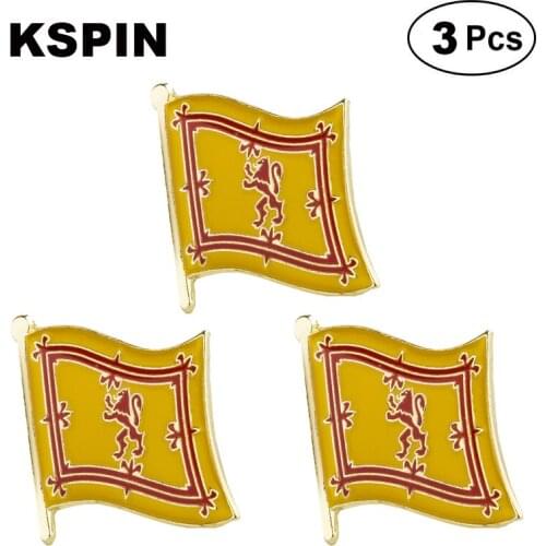 SCOTLAND Lion Lapel Pin Brooches Pins Flag badge Brooch Badges