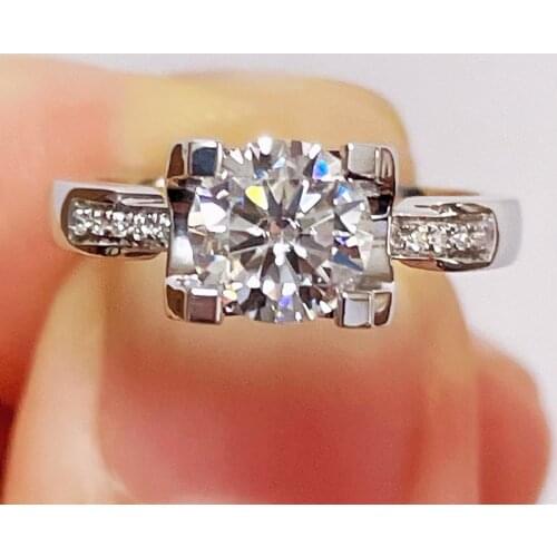 On Sale 1CT Real Moissanite Diamond Ring Gemstones Color D 925 Sterling Silver For Womens Wedding Gift