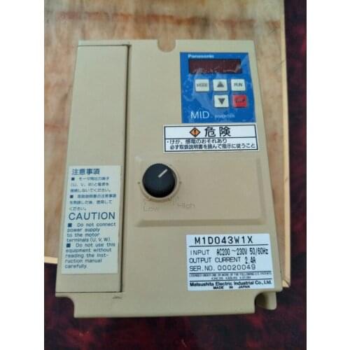 M1D043W1X servo driver , used in good condition . 80% appearance new , good working , free shipping