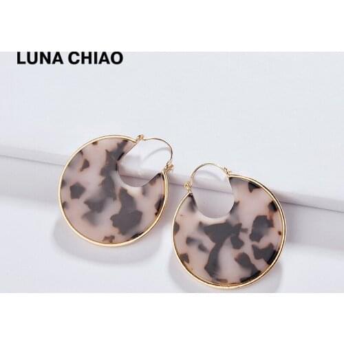LUNA CHIAO Fashion Jewelry New Design Popular Grey Leopard Grain Colorful Acrylic Resin Lucite Round Disc Drop Sttement Earrings