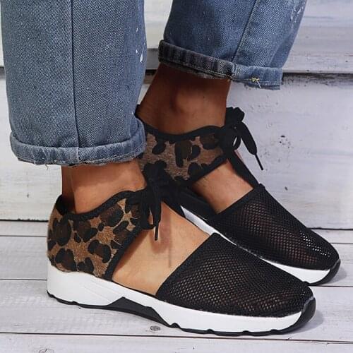 Womens Mesh Flats Cutout Lace-up Sports Shoes Women Light Casual Running Shoes Ladies Comfortable Running Sneakers