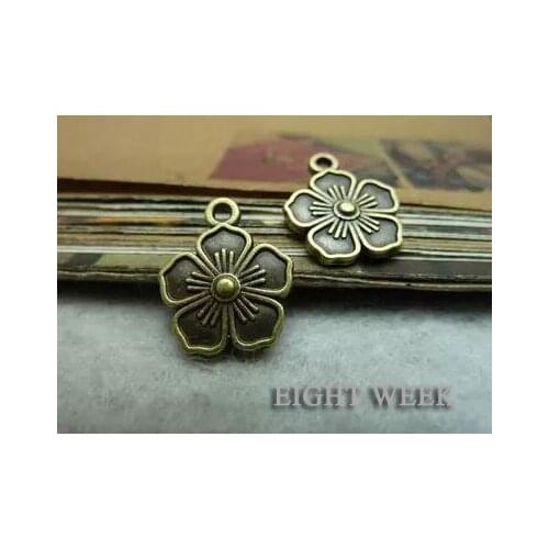 Diy handmade bracelet material ancient bronze 14 * 16 mm plum blossom charms Jewelry accessories