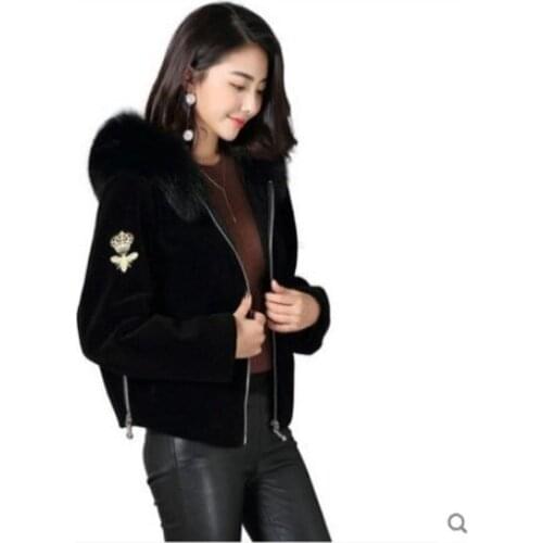 Women Real Sheep Fur Coat Leisure Black Short Sheep Shearing Jacket Real Fox Fur Collar Hooded Outerwear Casaco Feminino Y817