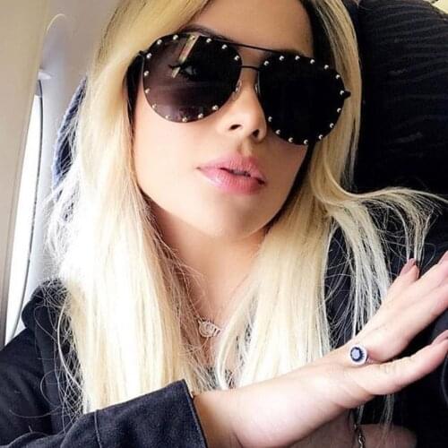 Ladies Metal Rivet Pilot Sunglasses Women Luxury Personality Glasses Designer Eyewear Shades UV400