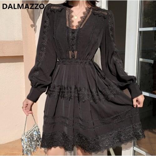 Retro Lace Patchwork Women V Neck Lantern Long Sleeve Elastic Waist Mini Dress 2020 Newest Autumn Ladies Runway Dresses Vestido