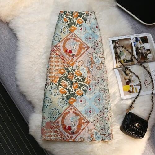 Limiguyue Autumn Luxury Embroidered Print Women Skirts England Elegant A Line Skirt Gothic Vintage High Waist Midi Jupe K2865