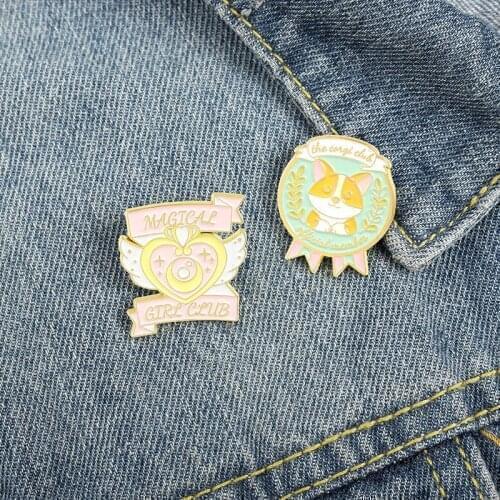 European And American Fashion New Jewelry Animal Brooch Cartoon Cute Pet Cute Puppy Love Alloy Exquisite Brooch Neutral Badge