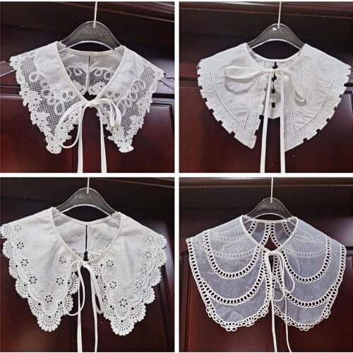 New Women Fake Collar Embroidery Floral Lace Blouse Detachable Collars False Collar Women Clothes Accessories For Shirt Dress
