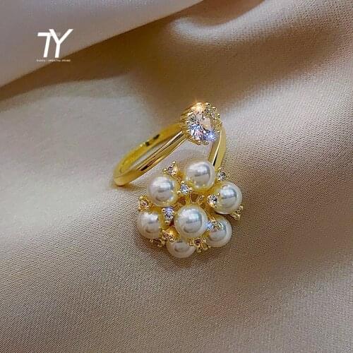 Design Sense Pearl Zircon Flower Shape Gold Opening Rings For Woman New Gothic Fashion Jewelry Party Girls Luxurious Sweet Ring