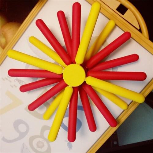 Multifunction Cross-shaped folding silicone placemat insulation cup mat Coasters table mats pad Pot holder kitchen accessories