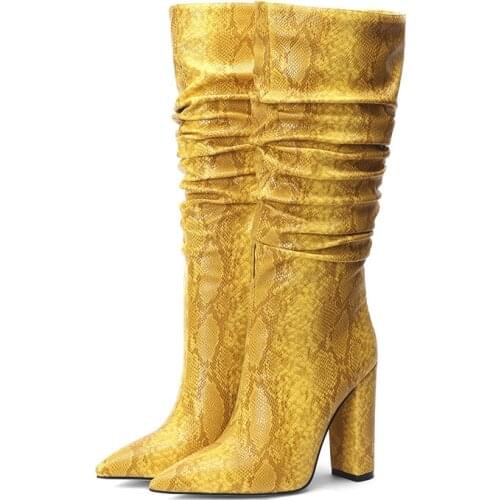 Fashion Style Woman Knee High Leather Print Boots Side Zipper Pointed Toe Long Boots Casual Boots Botas