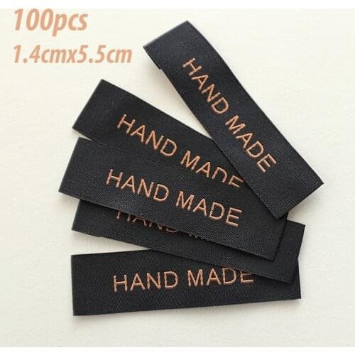 100Pcs Handmade Clothing Labels Embossed Tags DIY Cloth Flag Label Tags for Garment Sewing Accessories Black White 1.4x5.5cm