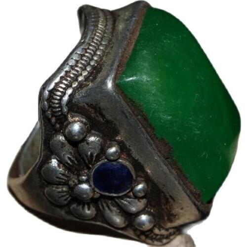 China Old Tibetan Silver Inlaid Ice Emerald Ring
