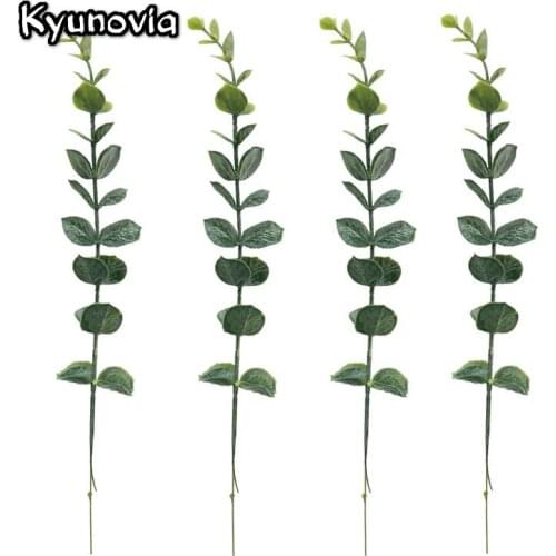 Kyunovia Artificial Plants