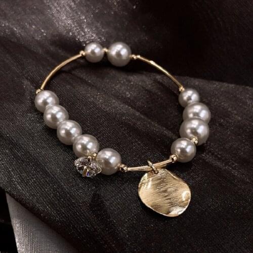 Find Me 2019 new brand Classic Imitation Pearl Cuff Bracelet For women Jewelry Vintage punk Elegant Maxi Bracelets & Bangles