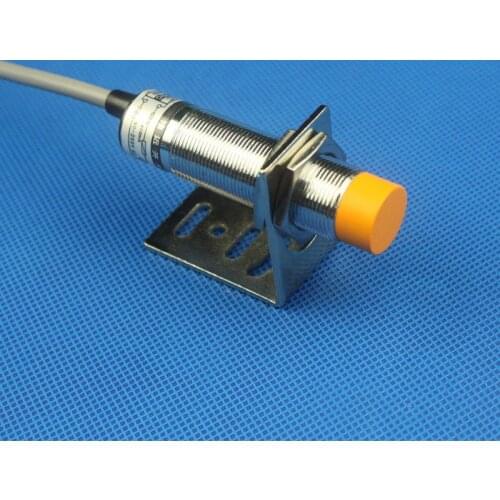 2pcs/lot High-quality capacitive proximity switch LJC18A3-H-Z / BX sensor